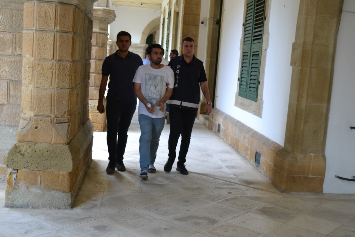 Taşkınköy’de genç kadını bıçaklayan zanlı 3 ay tutuklu kalacak